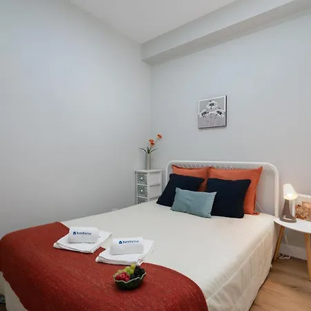 Modern Flats With Stunning Terrace Or Balcony - Location * Porto